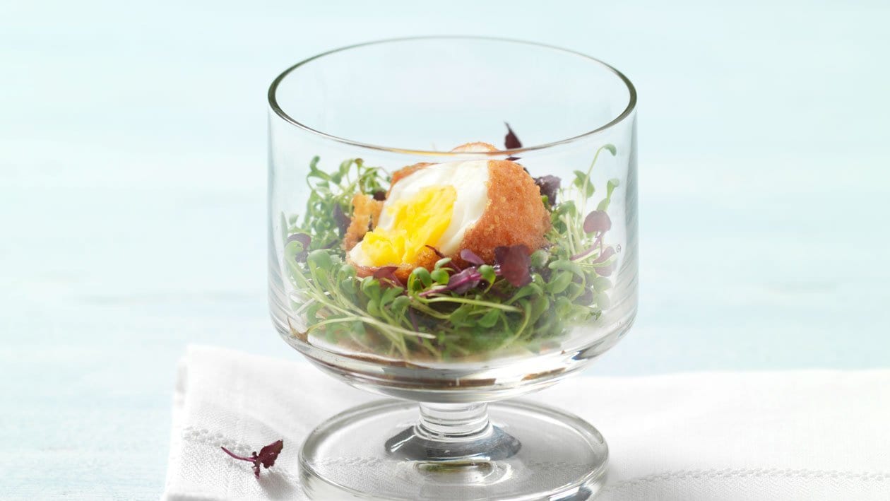 Frittiertes Ei mit Kresse und Balsamico Dressing Frittiertes Ei mit Kresse und Balsamico Dressing