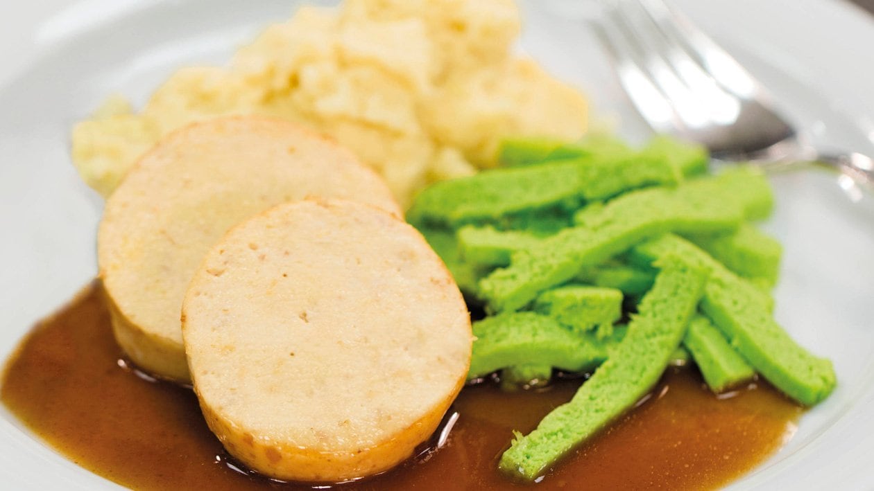 Rippli mit grünen Bohnen und Kartoffelstock