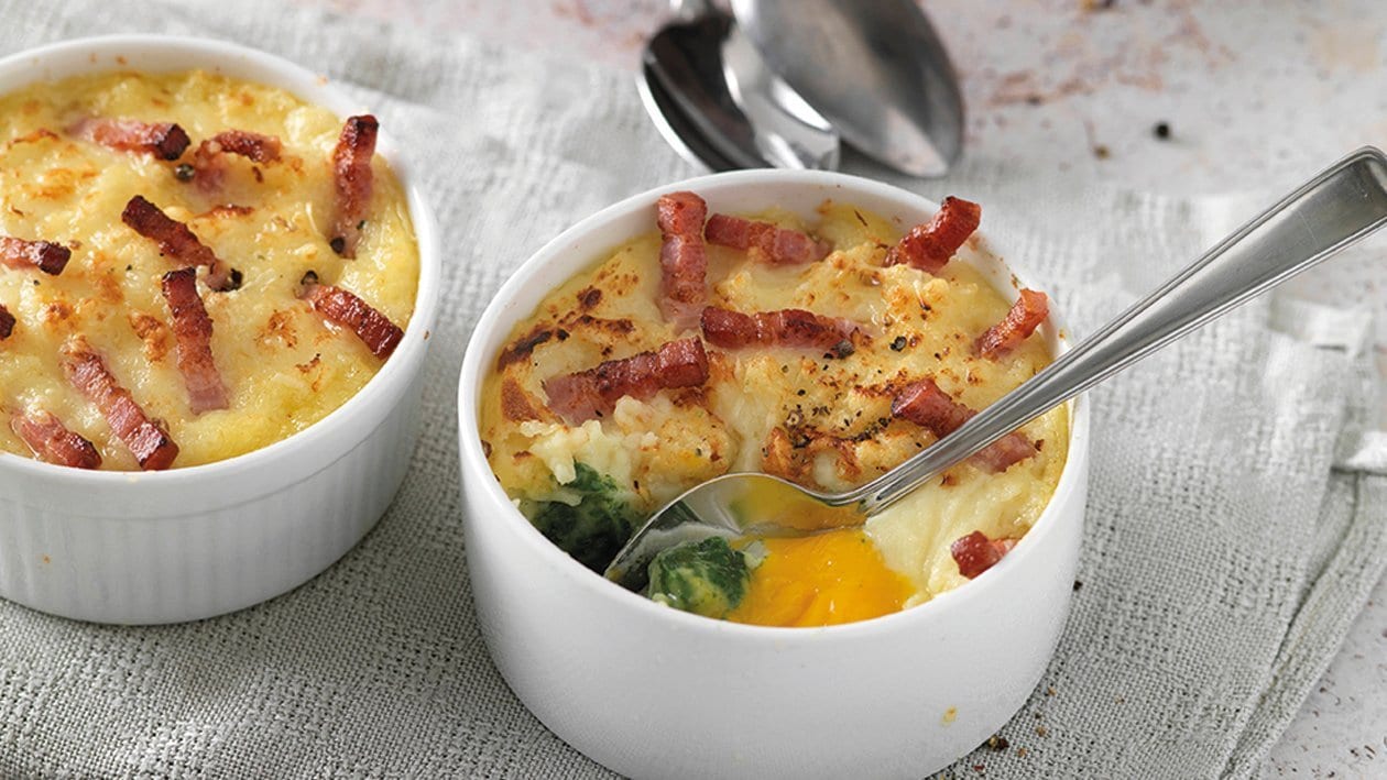 Gratin nidwaldien à l'oeuf, épinards et fromage Gratin nidwaldien à l'oeuf, épinards et fromage