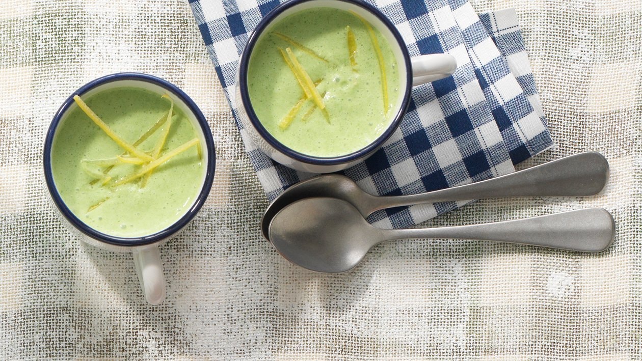 Soupe froide au concombre et citron Soupe froide au concombre et citron