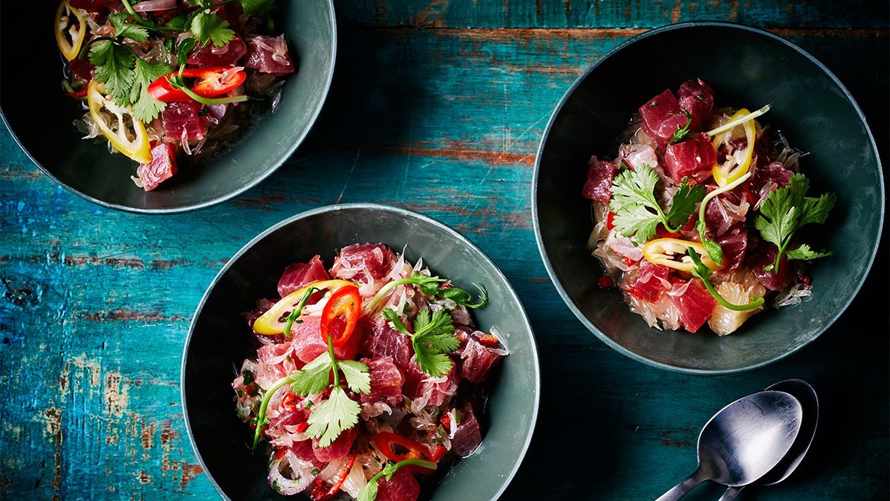 Thunfisch Ceviche mit Pomelo-Salat