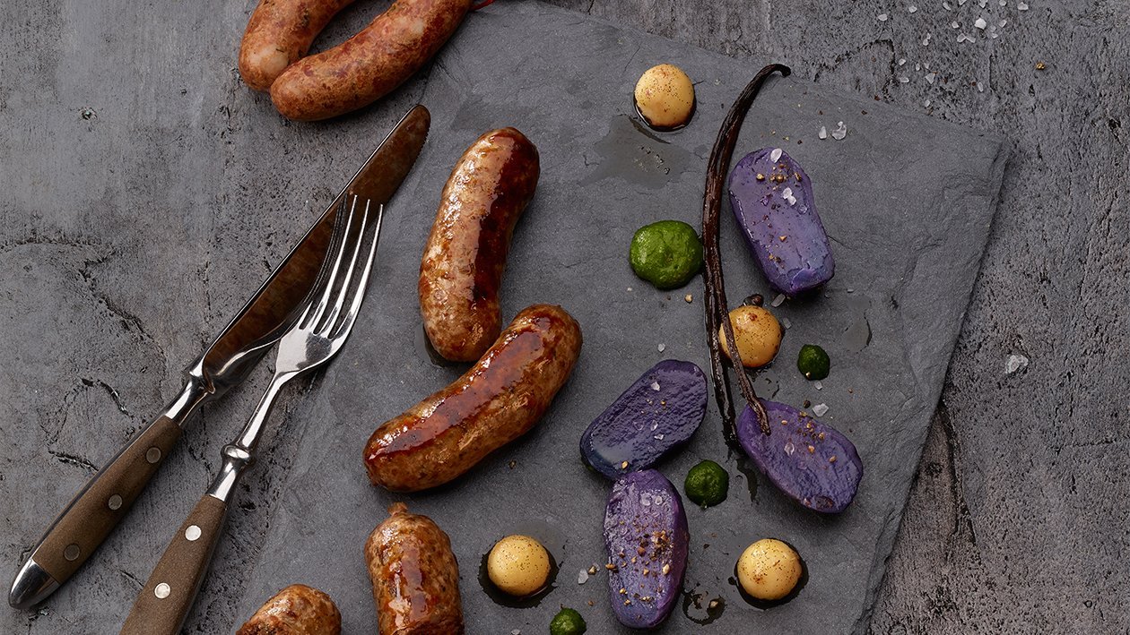 Bratwurst mit Fenchelsamen und getrockneten Tomaten