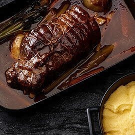 Rindsschmorbraten mit Polenta und Gemüse