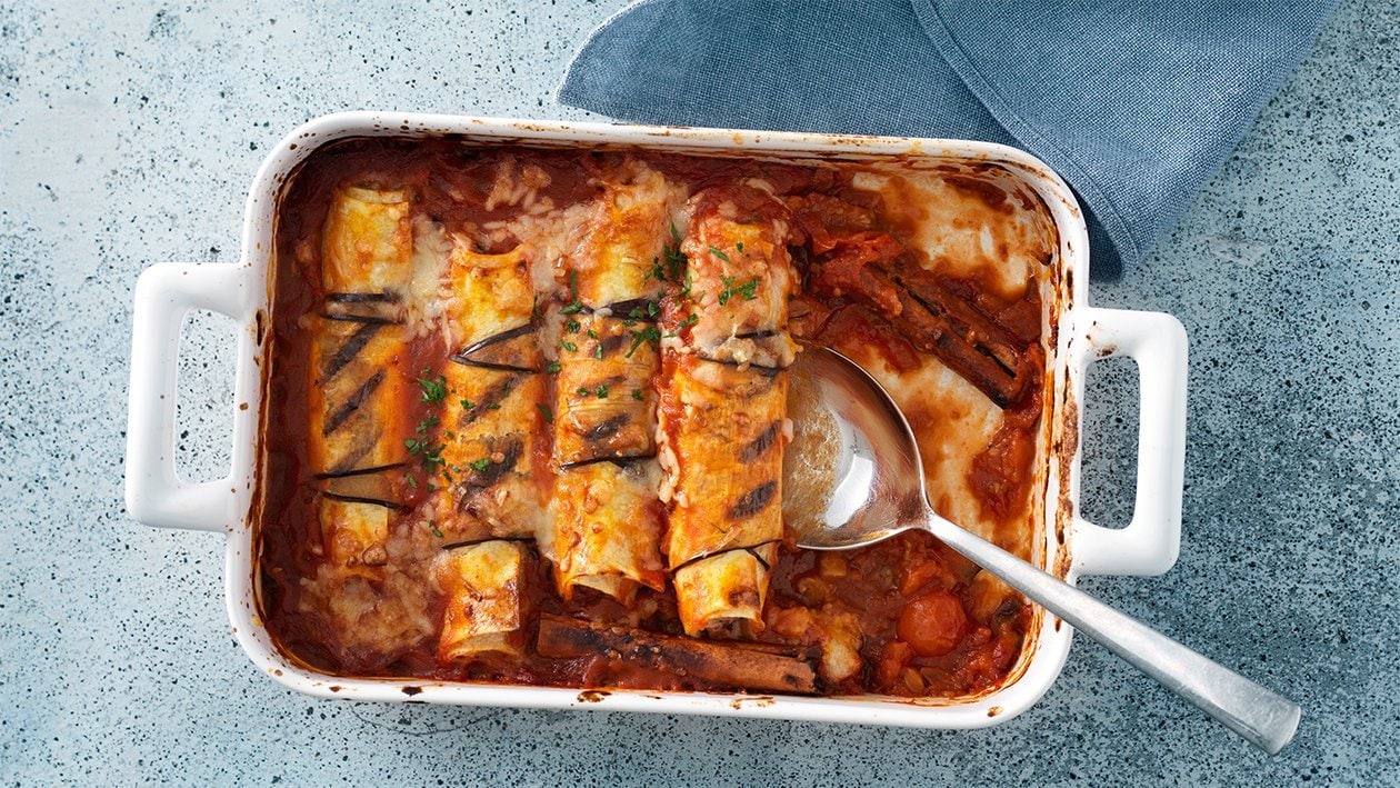 Cannelloni mit Tomaten-Zimt-Sauce