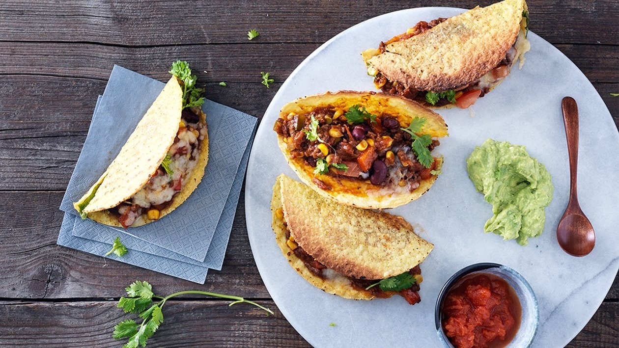 Tacos de maiz con carne Tacos de maiz con carne