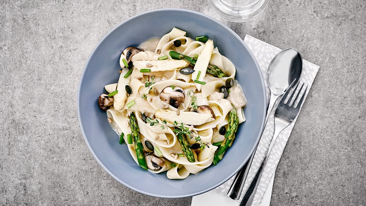 Pasta mit Spargel-Champignon-Gemüse Pasta mit Spargel-Champignon-Gemüse