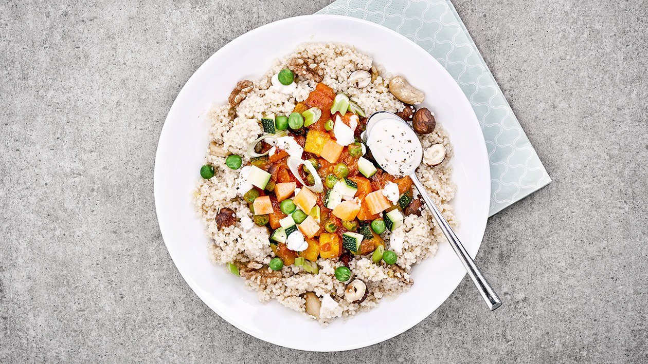 Zitronencouscous mit Currygemüse