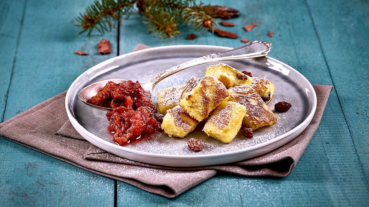 Kaiserschmarrn mit Rosinen