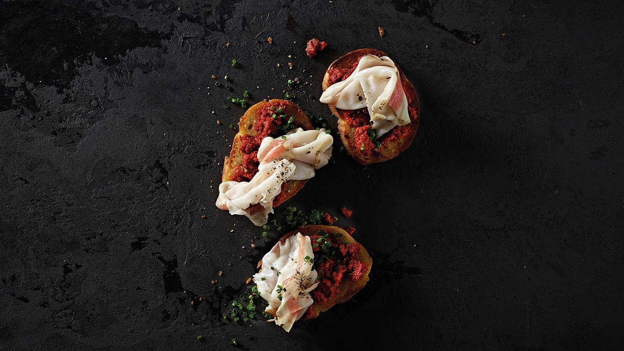 Bruschetta con lardo di Colonnata Bruschetta con lardo di Colonnata