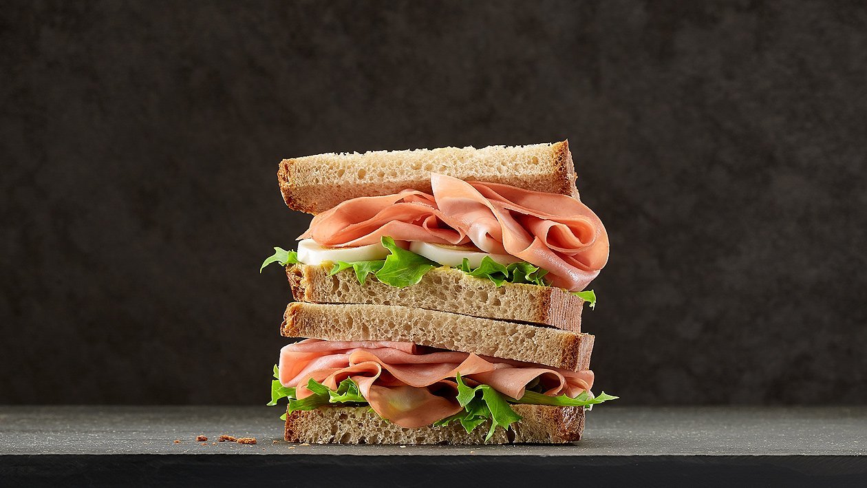 Sandwich à la Mortadella Sandwich à la Mortadella