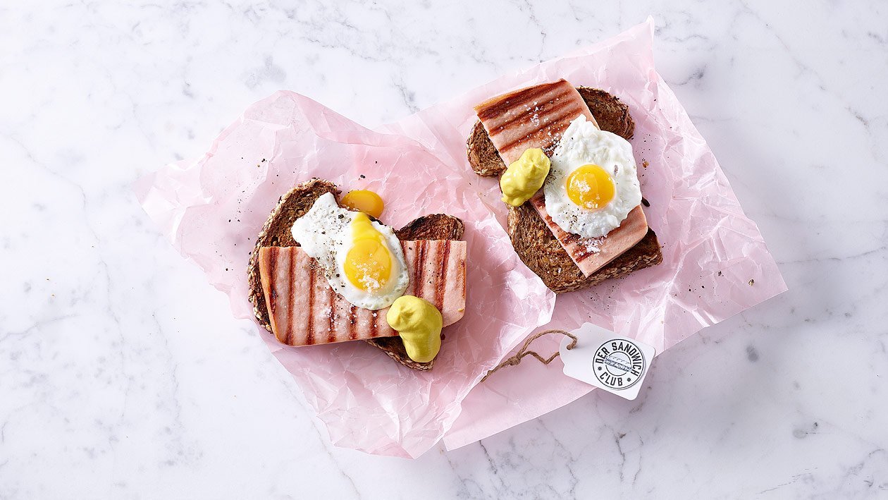 Proteinbrot mit Fleischkäse Proteinbrot mit Fleischkäse