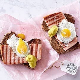 Proteinbrot mit Fleischkäse