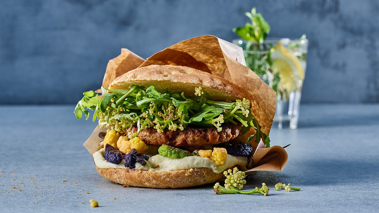 Blumenkohl Burger mit Rucola