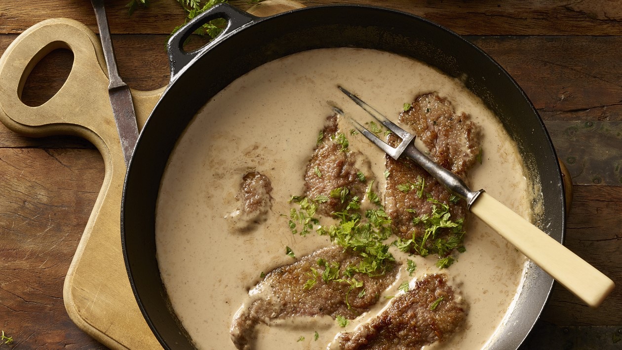 Escalope à la crème et nouillettes