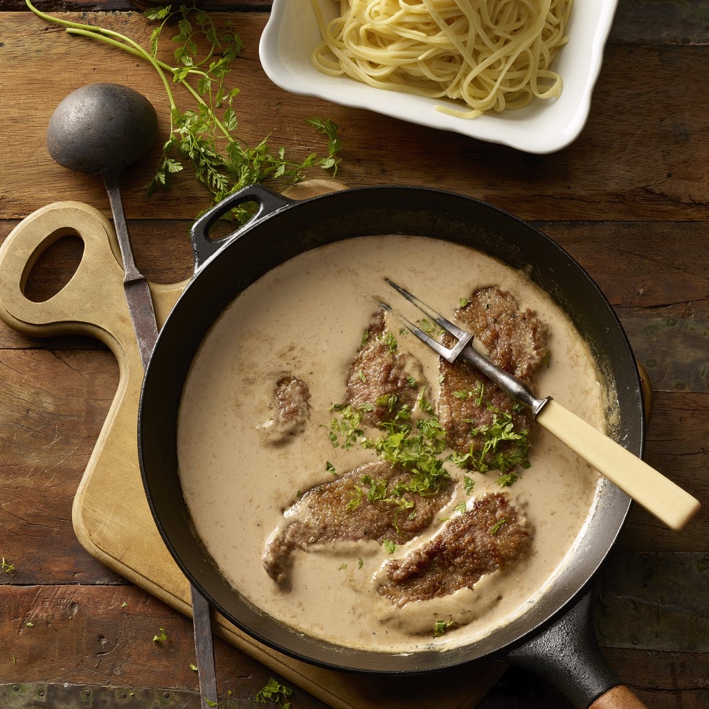 Rahmschnitzel mit Nudeln