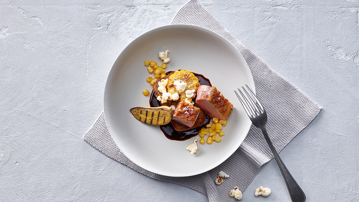 Glasierte Ente mit Süssmais und Banane Glasierte Ente mit Süssmais und Banane