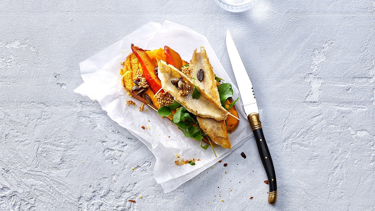Safranbrot mit Kürbis und Walliser Egli Safranbrot mit Kürbis und Walliser Egli