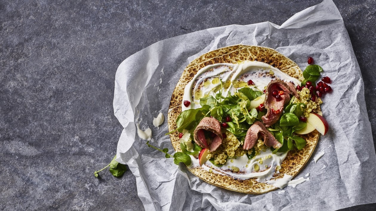 Wrap à l'aiguillette de boeuf rosée et salade de boulgour Wrap à l'aiguillette de boeuf rosée et salade de boulgour