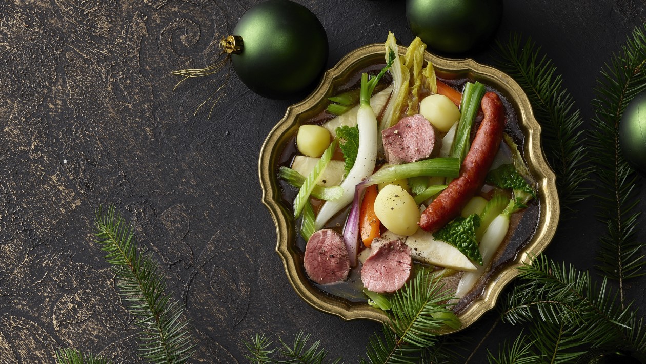 Pot-au-feu de rumpsteak de boeuf et saucisse piquante