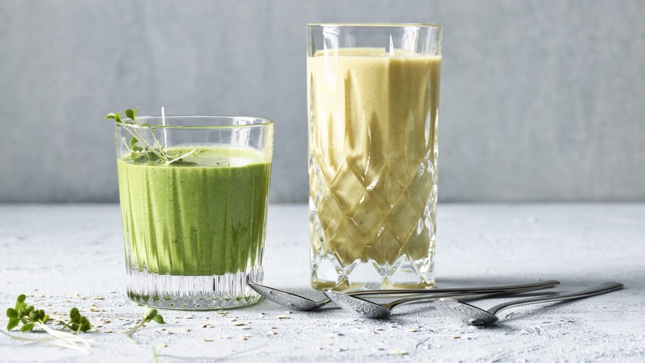 Grüner Smoothie aus Haferflocken und Kresse –  