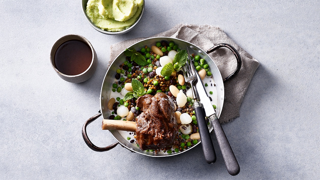 Pot-au-feu de lentilles et souris d'agneau