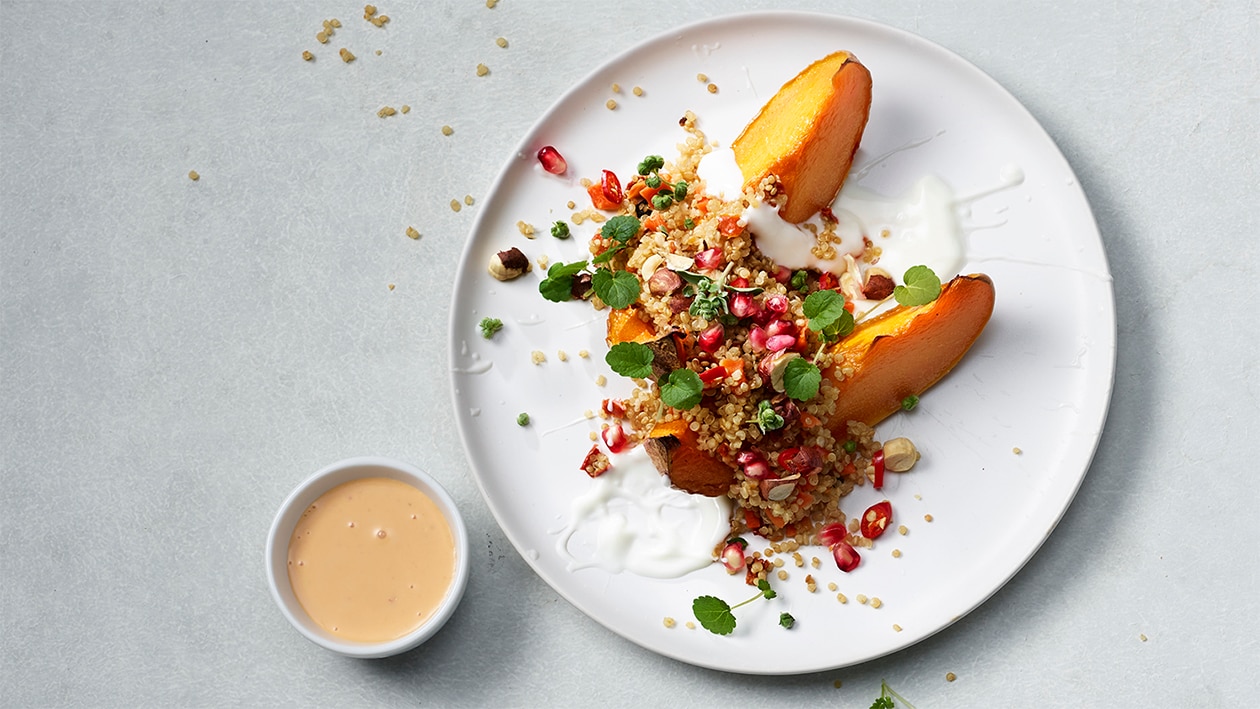 Courge dorée au sirop d'érable, chili et quinoa