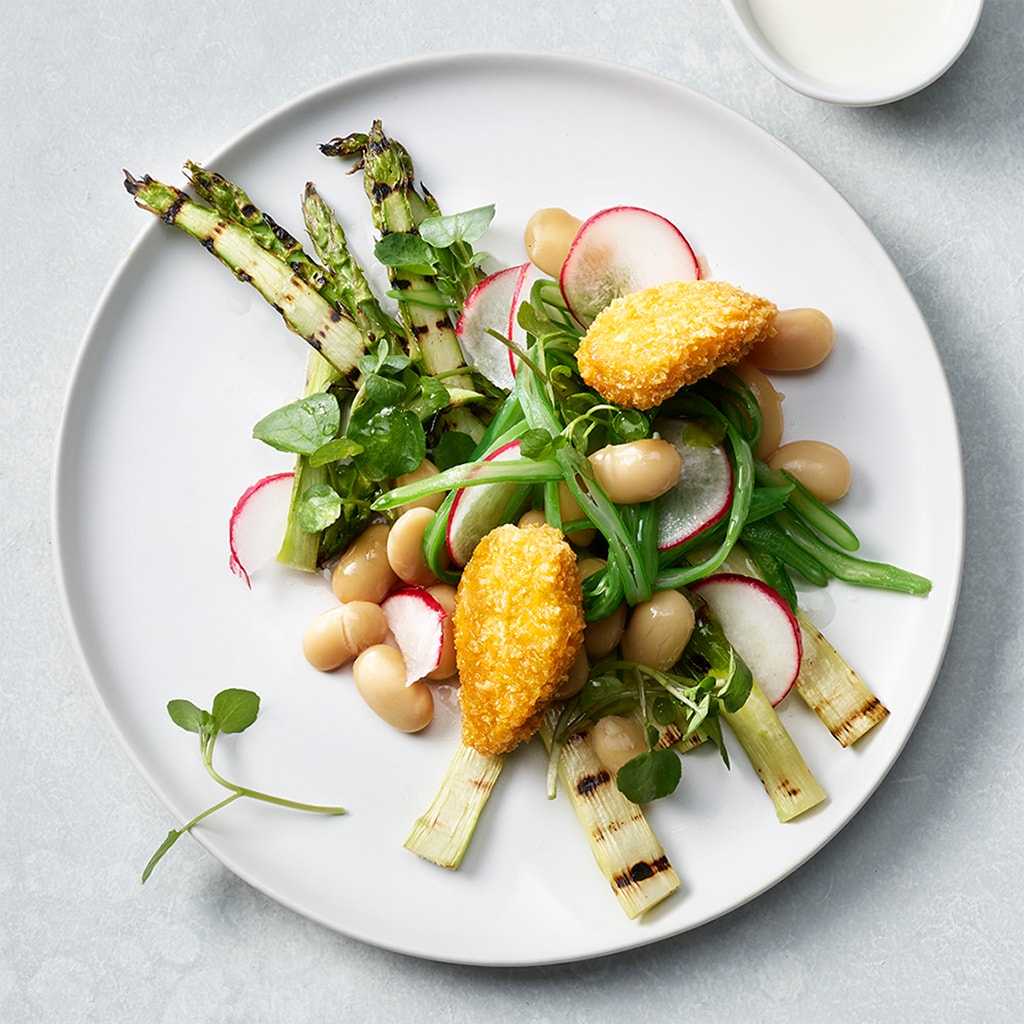Gegrillter Spargel-Radieschen Salat