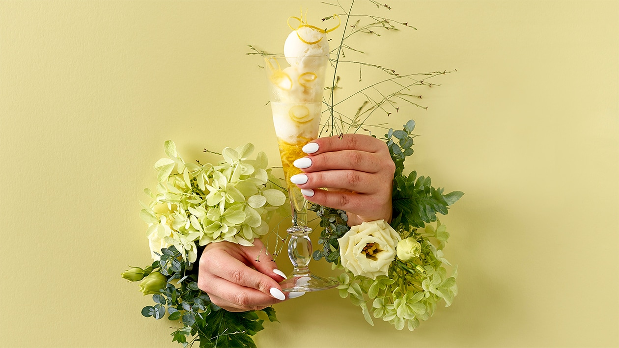 Le Colonel avec un sorbet Carte D'Or citron –  