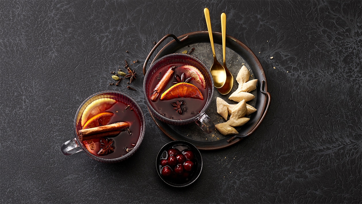 Vin chaud corsé aux griottes Vin chaud corsé aux griottes