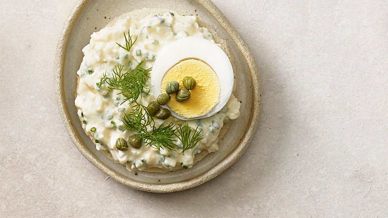 Canapés aux oeufs –  