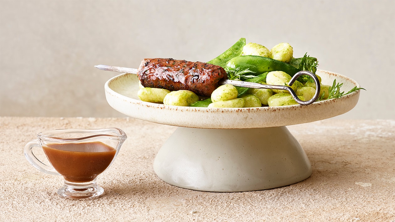 Veganer Hackspiess auf Bärlauch-Gnocchi Veganer Hackspiess auf Bärlauch-Gnocchi