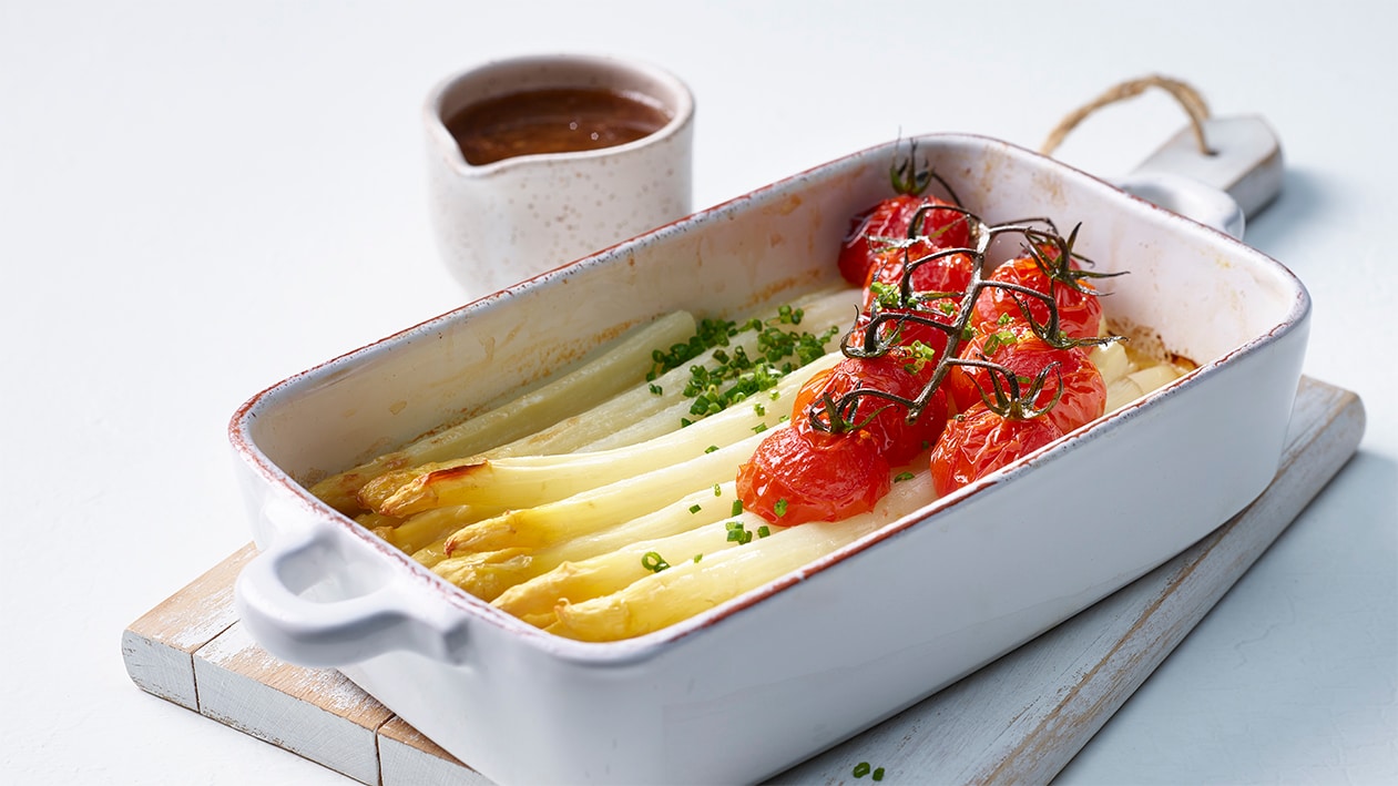 Ofenspargel mit Sesam-Vinaigrette Ofenspargel mit Sesam-Vinaigrette