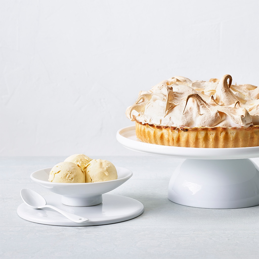 Tourte végane meringuée à la rhubarbe et glace vanille