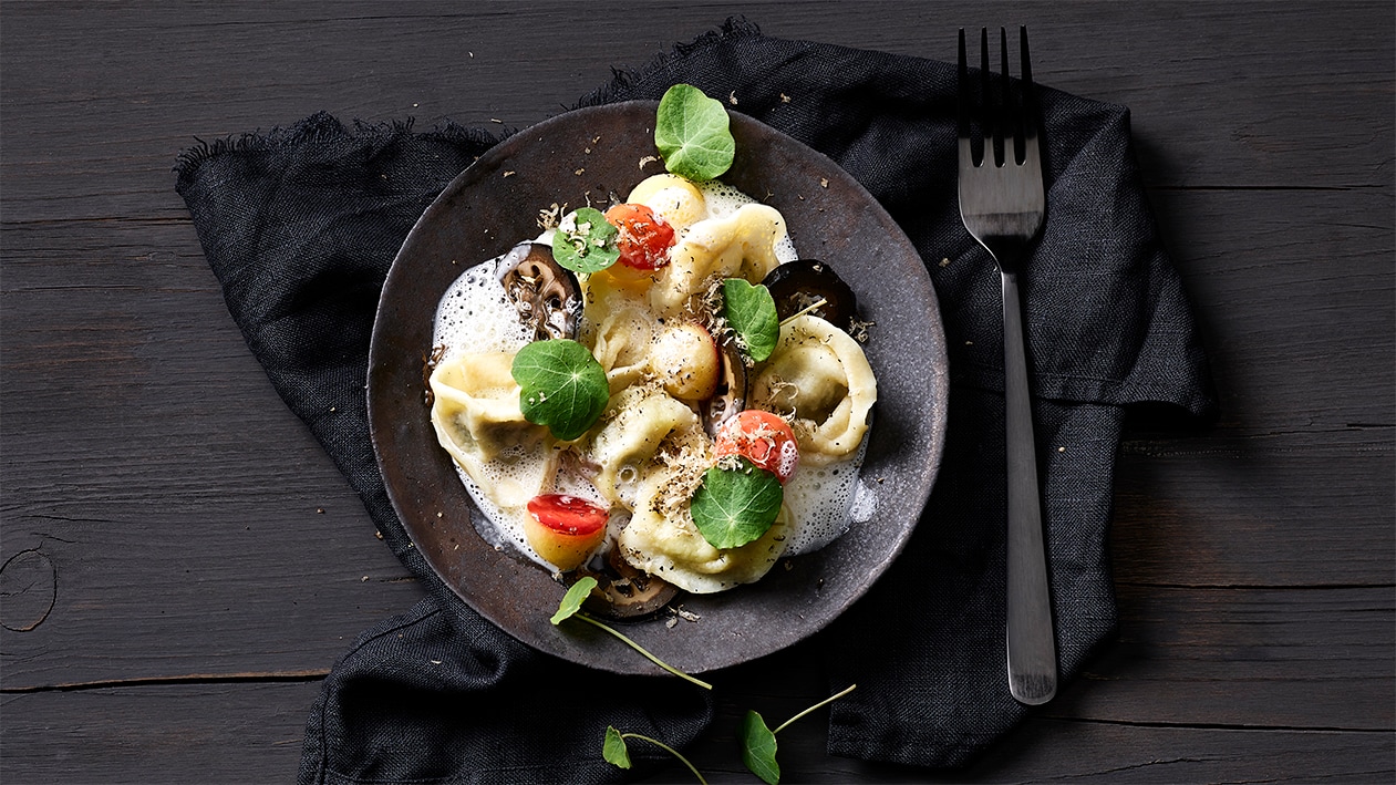 Tortellini mit  St. Galler Nachtwächter und Teer-Trüffel –  