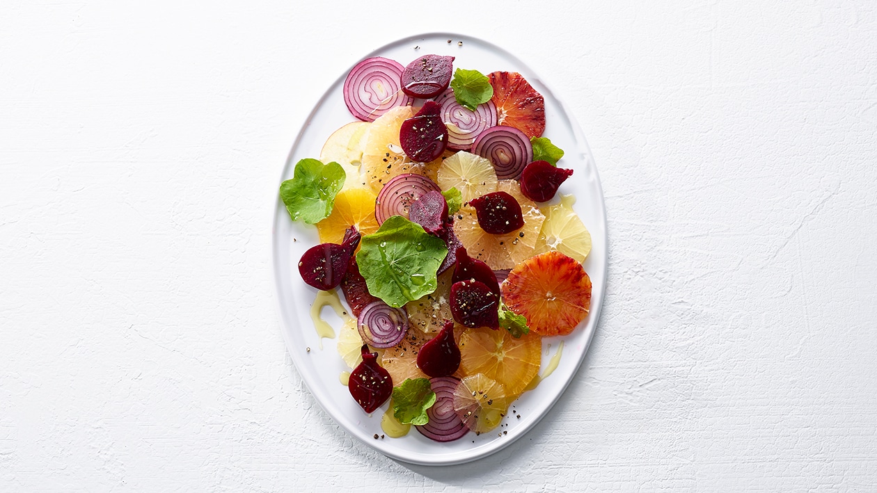 Orangensalat mit Mini Randen und Honig-Vinaigrette –  