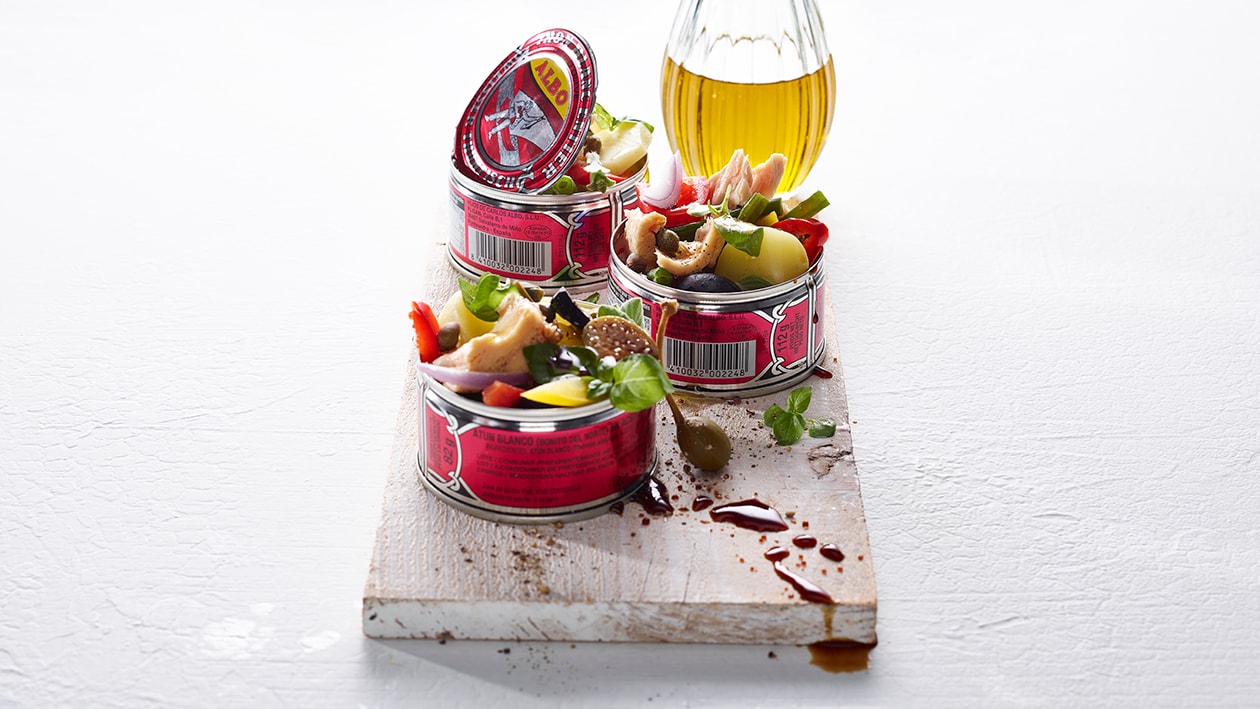 Salade Niçoise –  