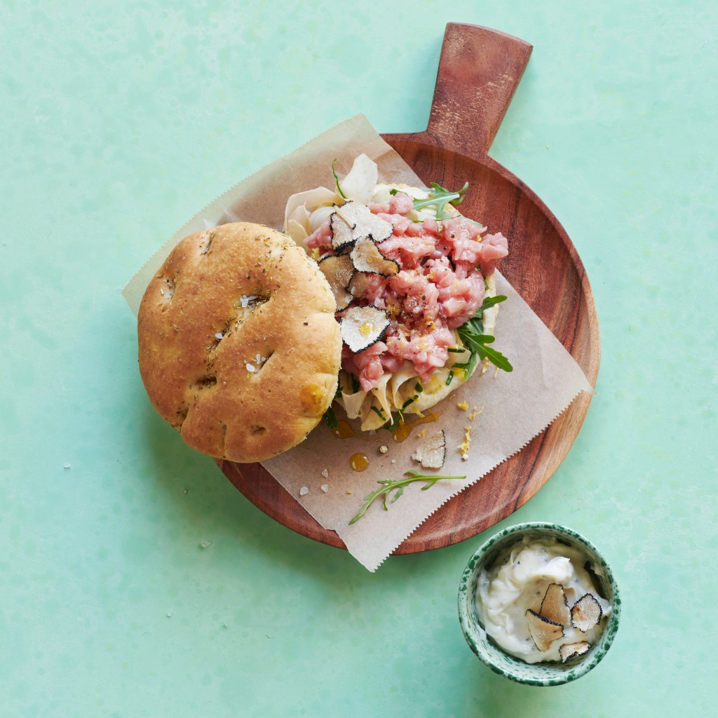 Il crudo deluxe Burger