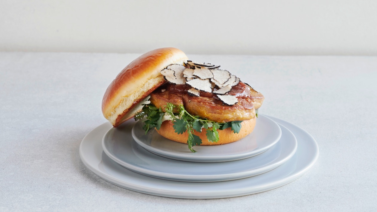 Luxury is a bitch Burger –  