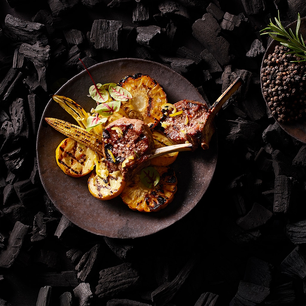 Lammkoteletts mit BBQ-Sauce und Grillgemüse