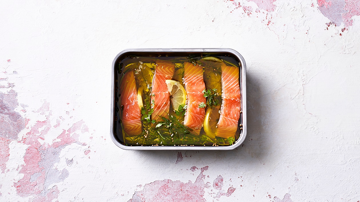 Im Olivenöl konfierte Lachstranchen –  