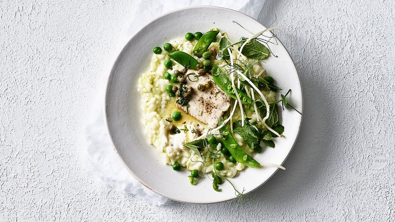 Knuspriges Felchenfilet mit Erbsen-Minze-Risotto –  