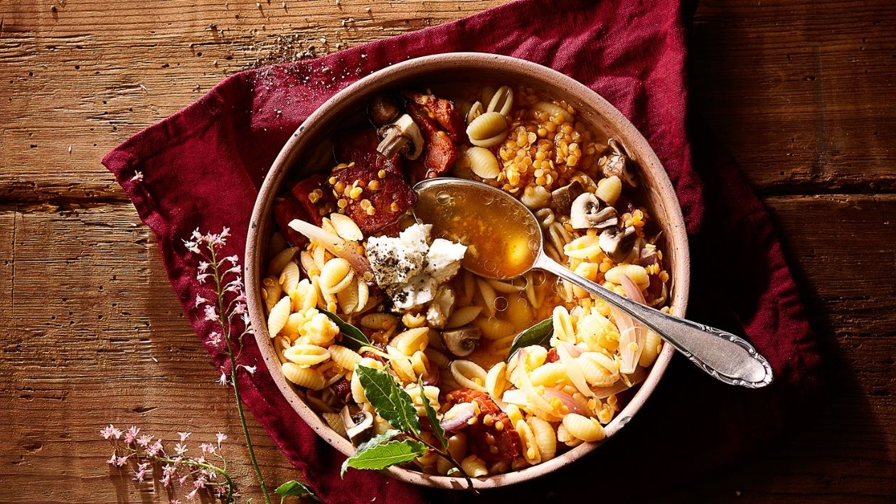 Linsen-Pasta-One-Pot mit Frischkäse –  