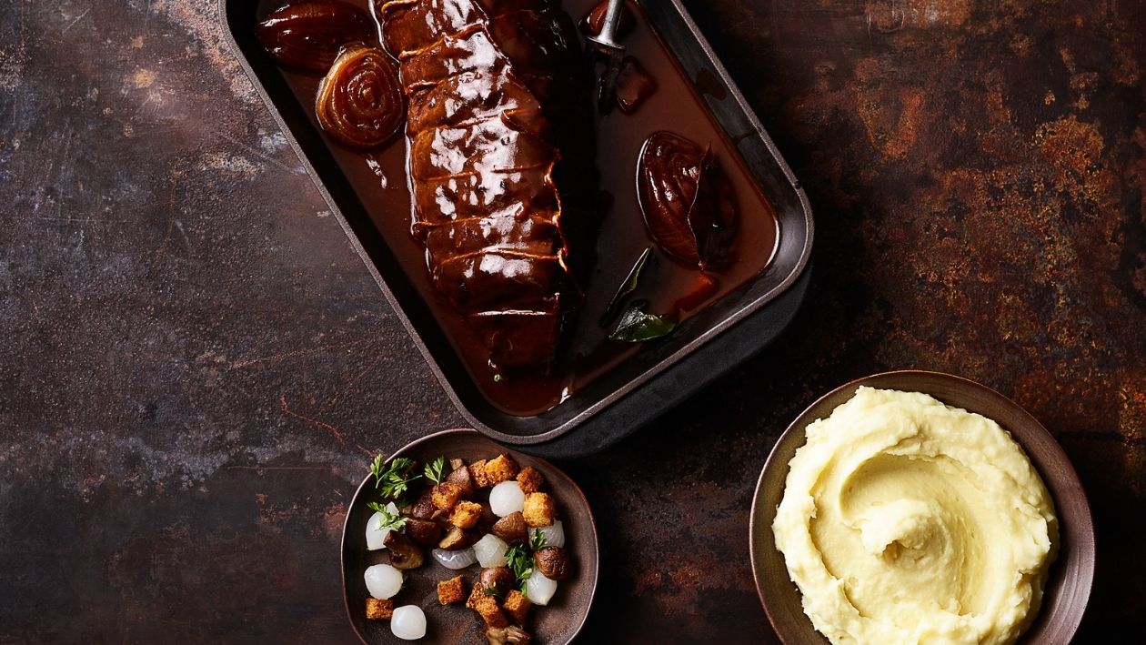 Bœuf mariné à la bernoise avec purée de pommes de terre –  