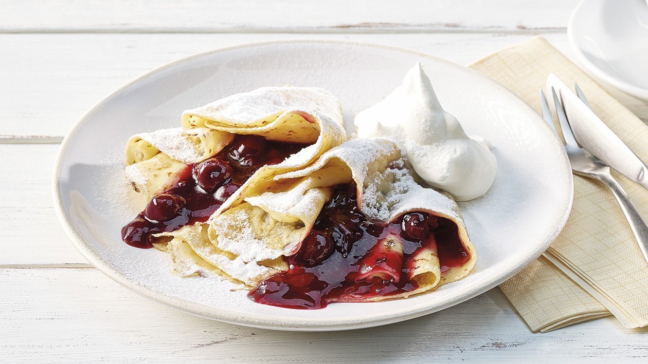 Crêpes mit Sauerkirschen