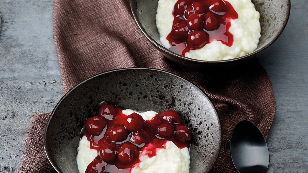 Milchreis mit Kirschen Milchreis mit Kirschen