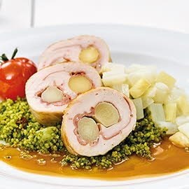 Paupiette de poulet farcie au jambon cru et asperges accompagné d'un couscous au persil