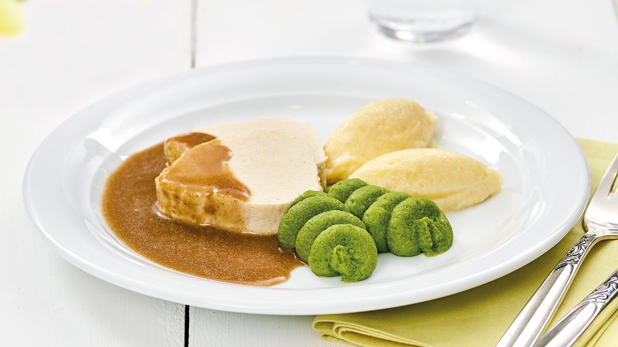 Glasierte Kalbshaxe mit Polenta und Lauch in pürierter Form Glasierte Kalbshaxe mit Polenta und Lauch in pürierter Form