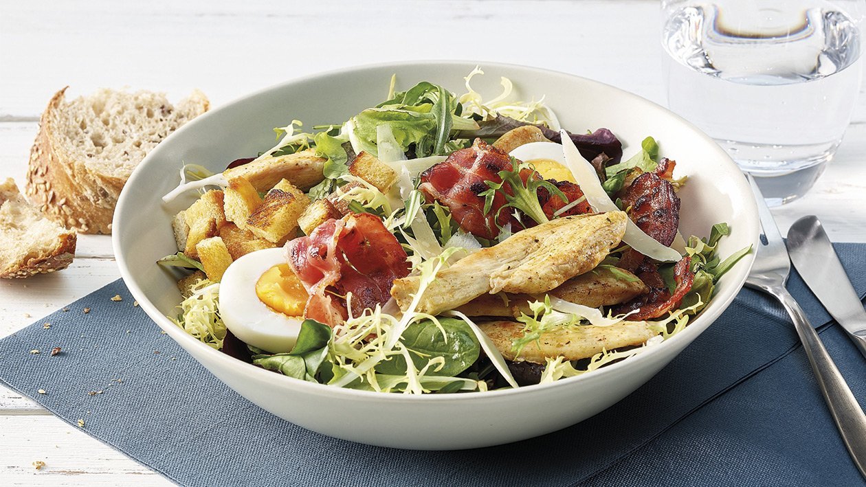 Caesar Salat mit Pouletbrust Caesar Salat mit Pouletbrust