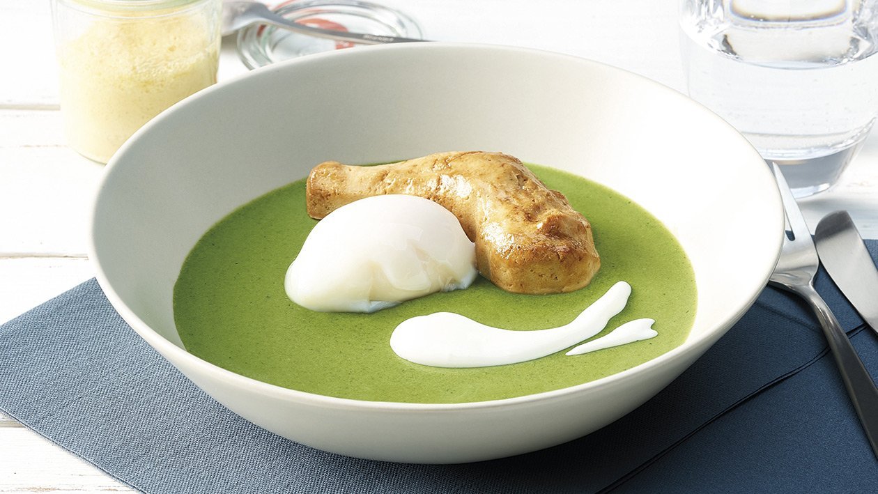 Caesar Salat-Panna Cotta mit püriertem Pouletbrüstchen Caesar Salat-Panna Cotta mit püriertem Pouletbrüstchen