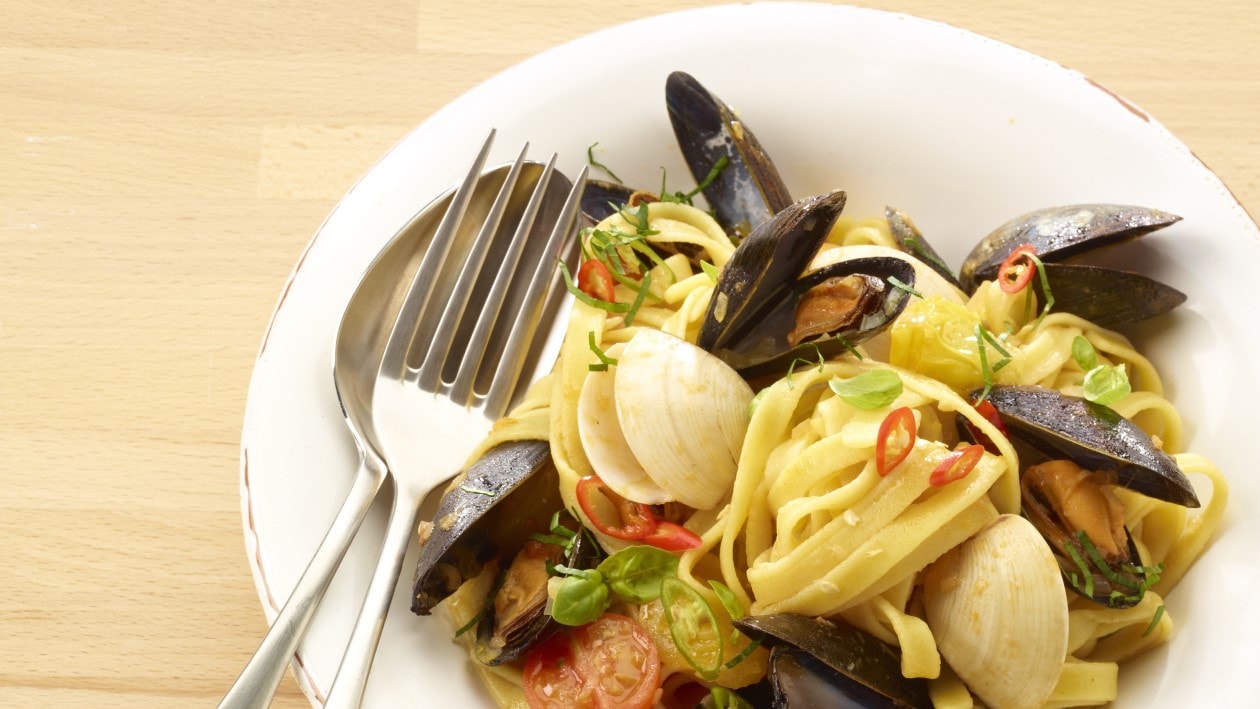 Feurig mediterrane Pasta mit Muscheln Feurig mediterrane Pasta mit Muscheln